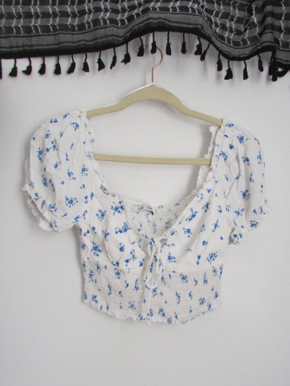 Gab & Kate Floral Puff Sleeve Crop Top